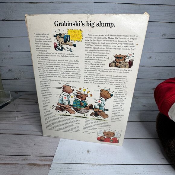 Gund Lands’ End Grizzly Grabinski Rugby Bear Plush 1994 w/ Original Box Vtg - Picture 4 of 13